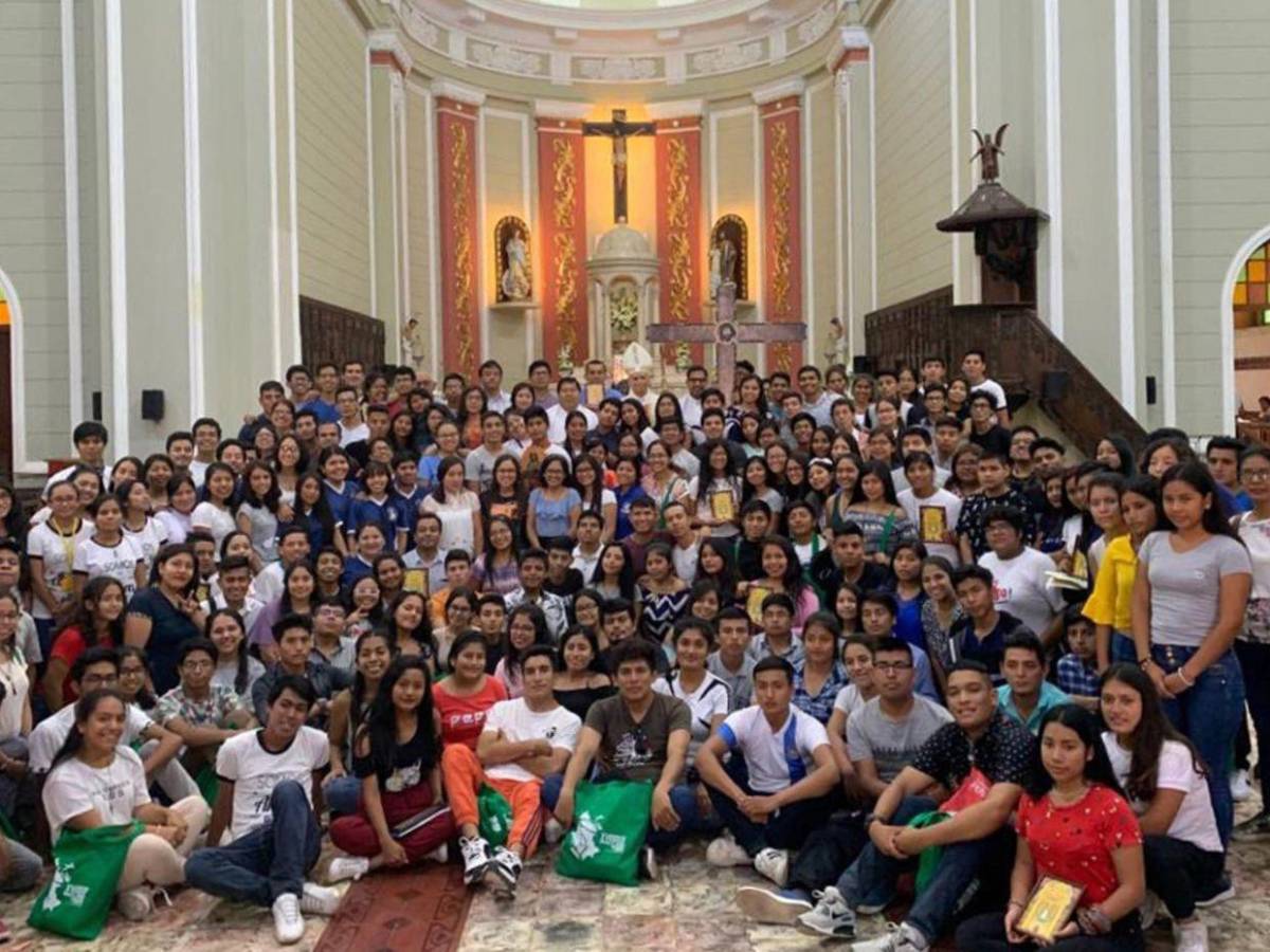 Defensor de derechos humanos y del medioambiente: así recuerdan al Papa León XIV en Perú