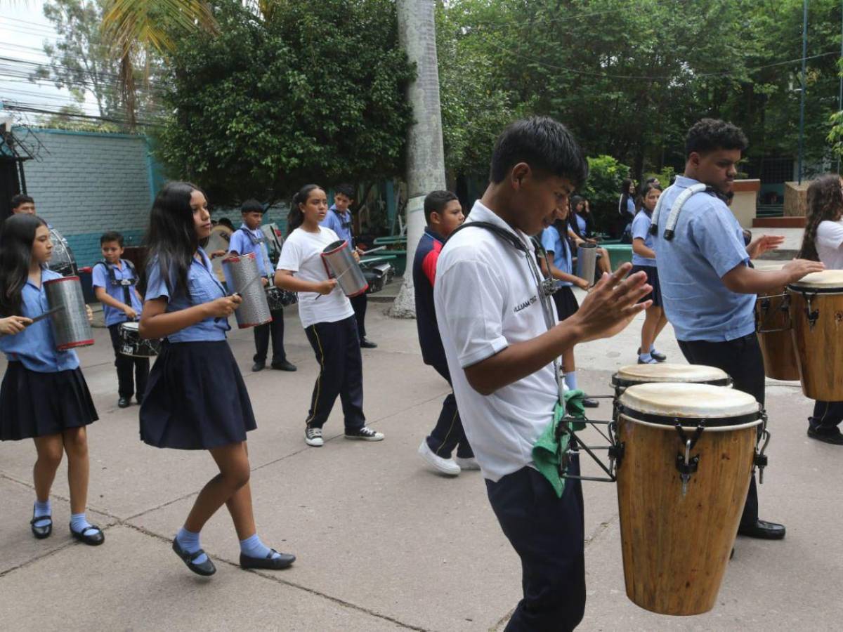 Con ritmos tradicionales y modernos, banda del Jesús Milla Selva se prepara para el 15 de septiembre
