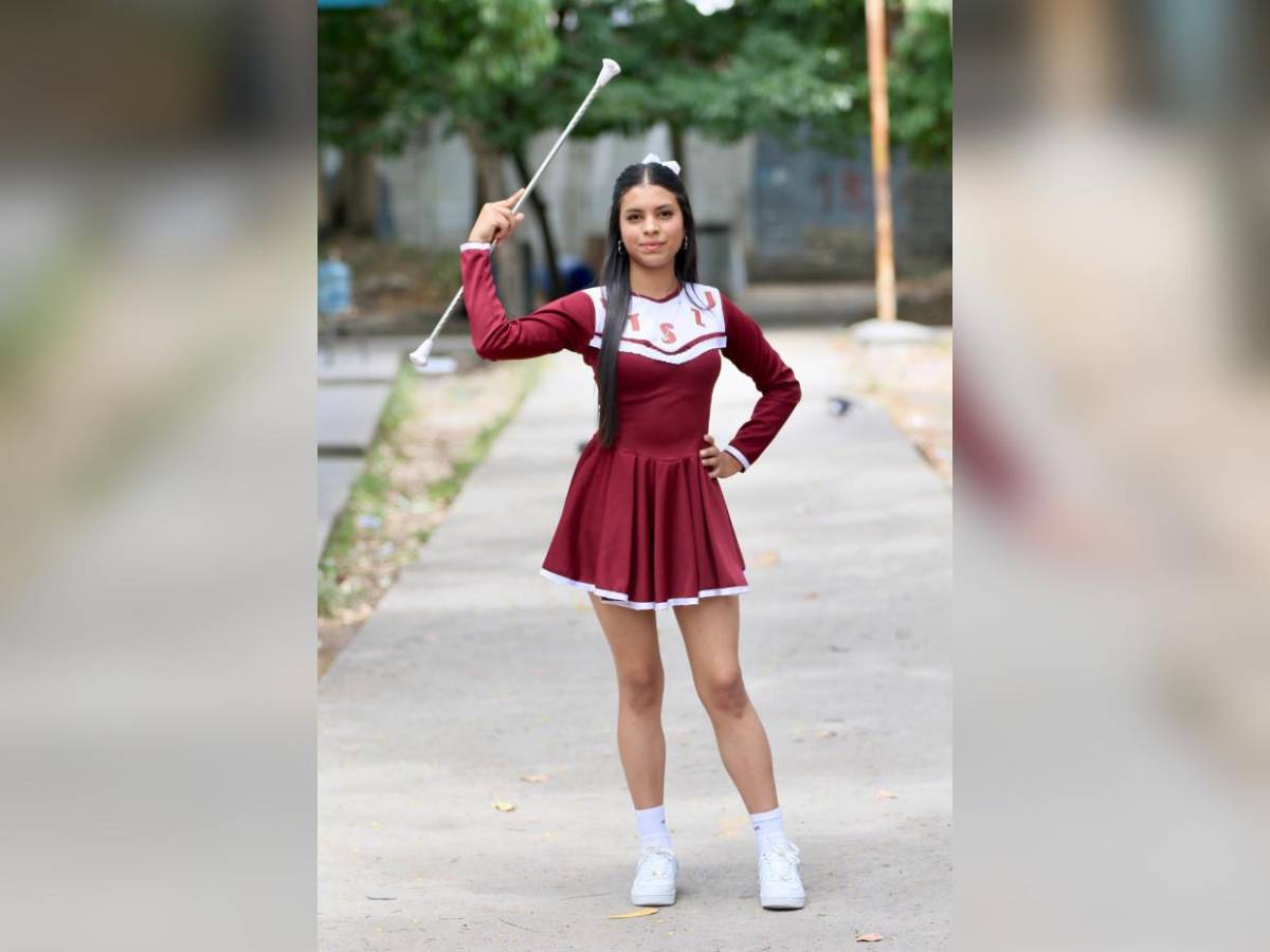 Ellas son las palillonas del Saúl Zelaya Jiménez que brillarán en los desfiles patrios del 15 de septiembre