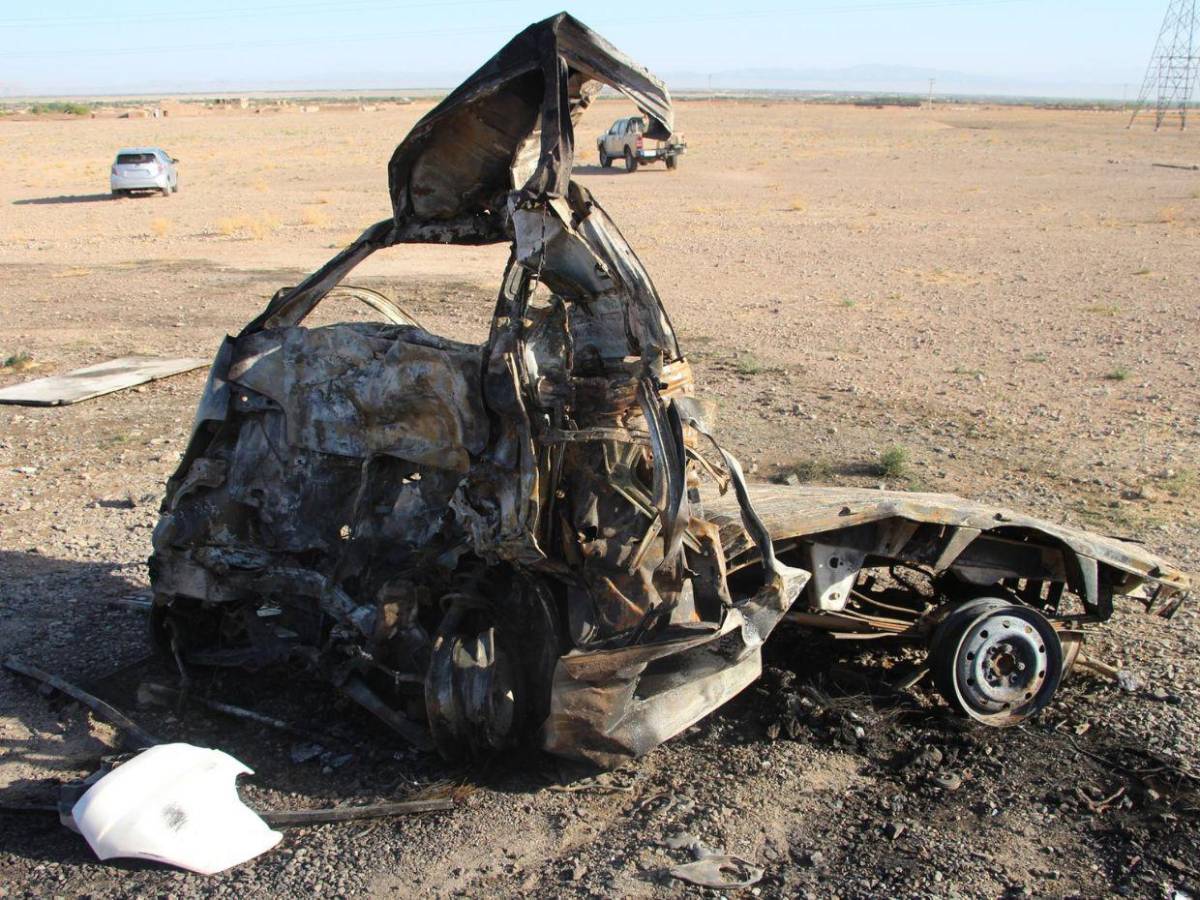 Al menos 76 muertos deja incendio de bus con deportados en Afganistán