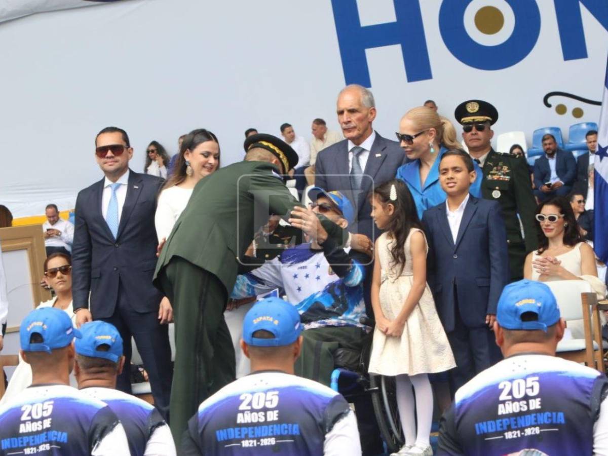 Ever Maldonado, el paracaidista que sufrió accidente en 2025, recibe reconocimiento este 15 de septiembre