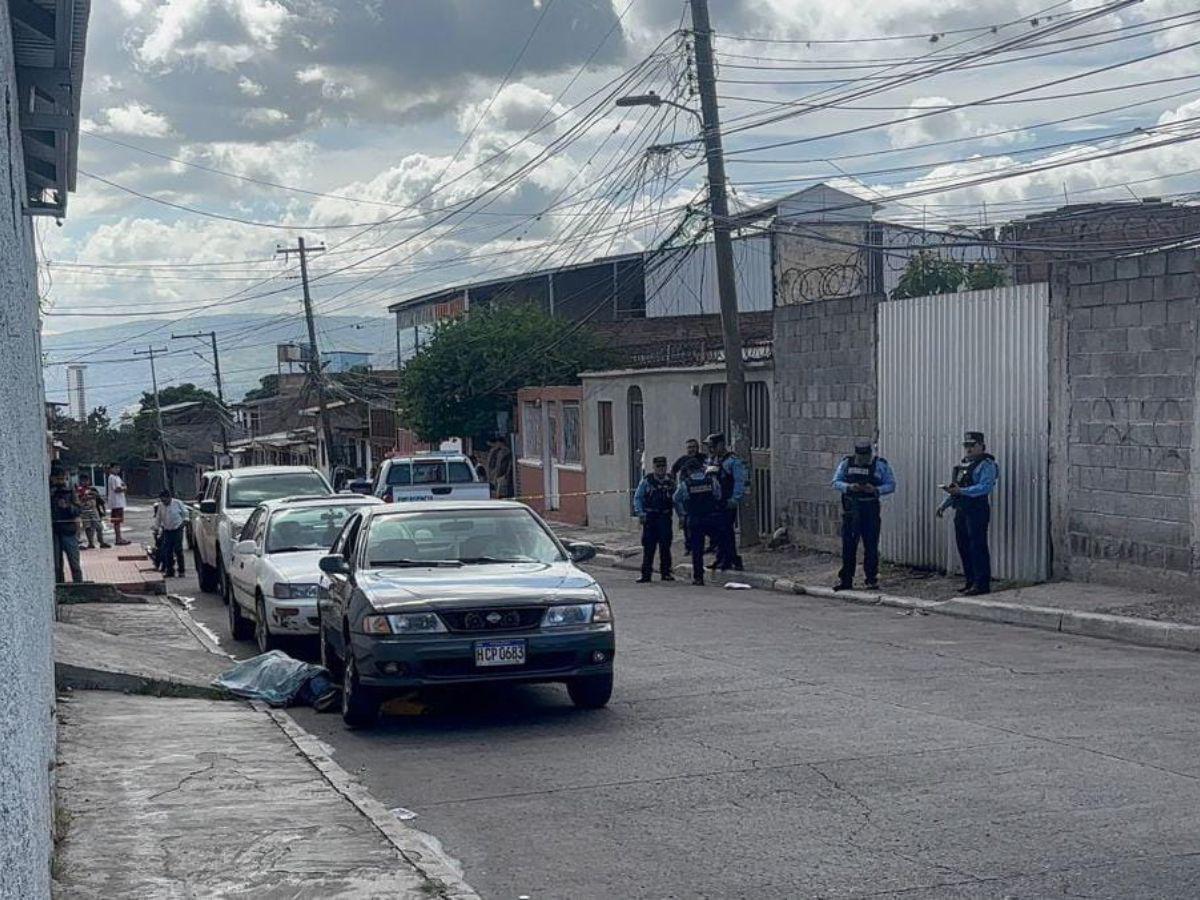 Franklin Maldonado fue asesinado mientras reparaba la llanta de su carro en la San Miguel