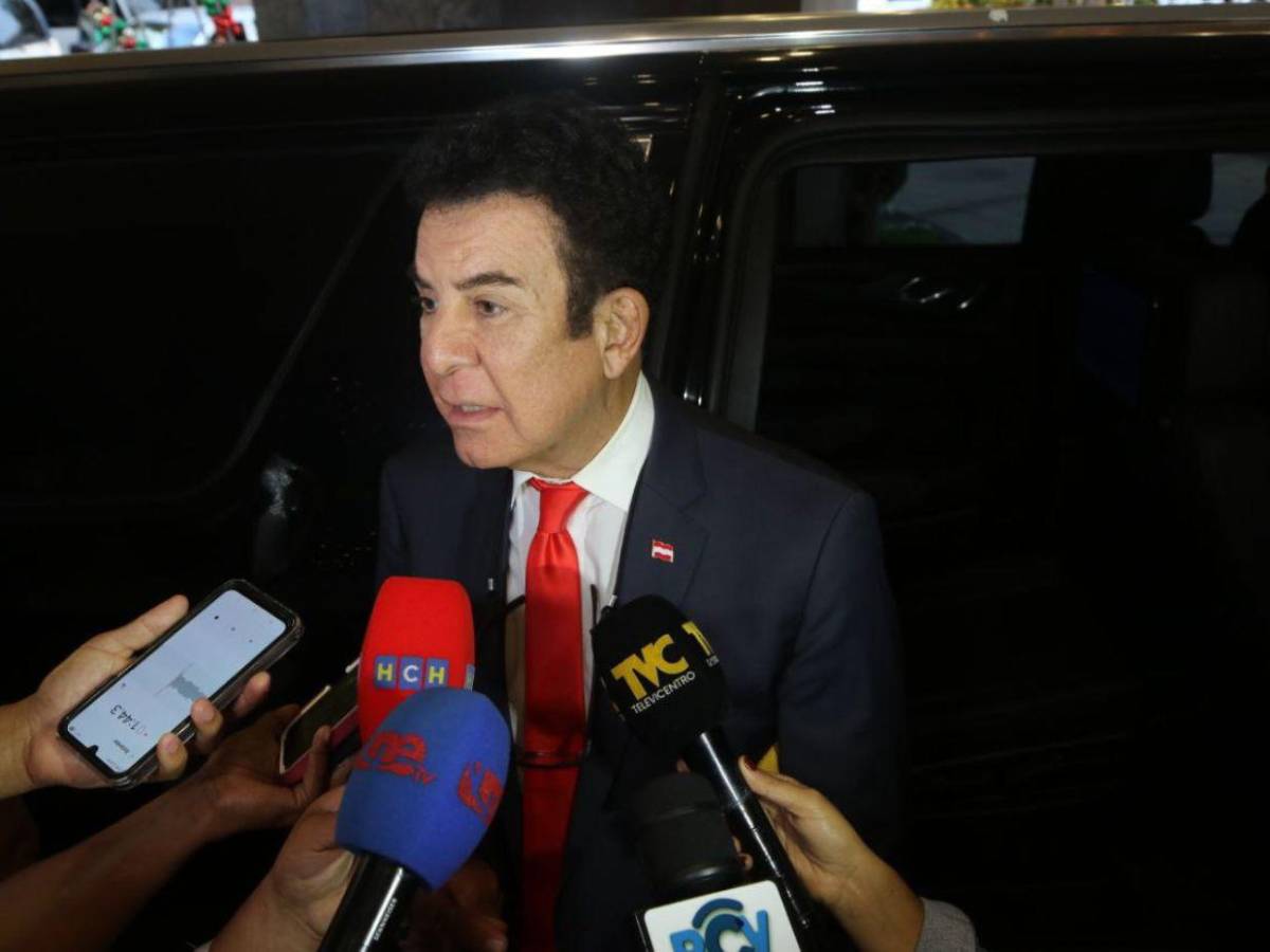 “No veo a ‘Mel’ desde febrero de 2022”: Salvador Nasralla niega reuniones con Libre