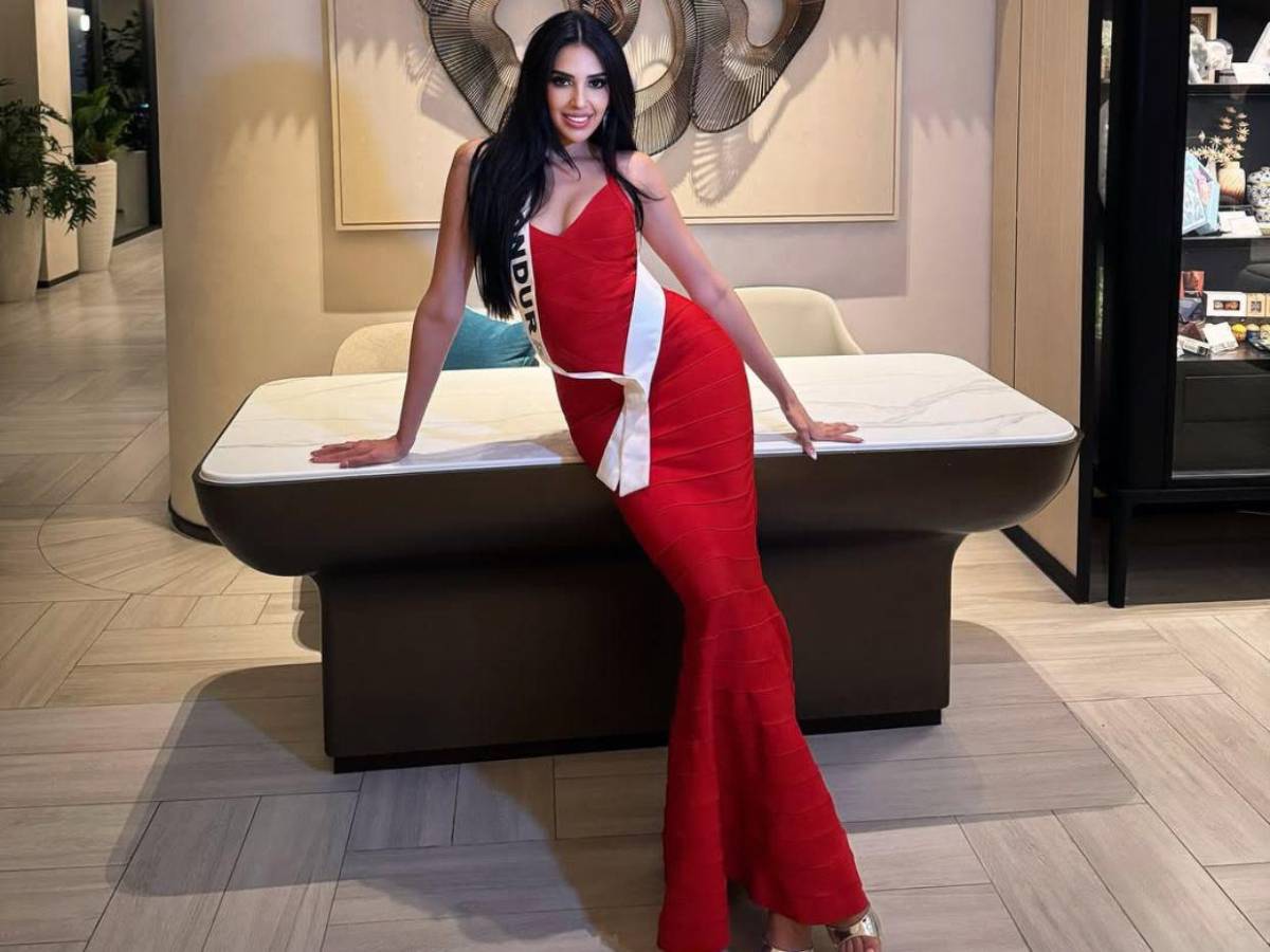 Deslumbrante: así lució Miss Honduras en cena de gala de Miss Universo 2025