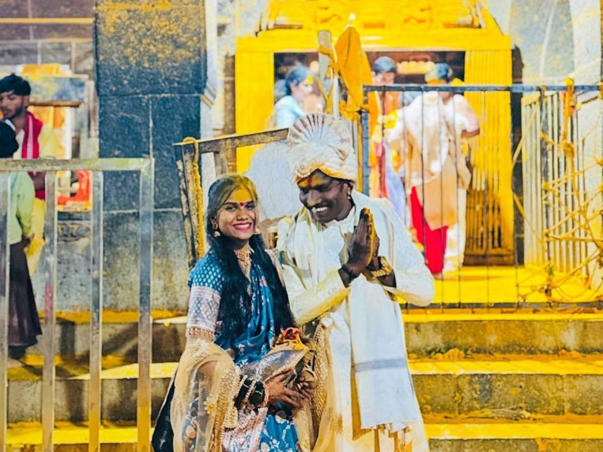 Suraj Chavan, el Justin Bieber de la India, se casa con su amiga de la infancia