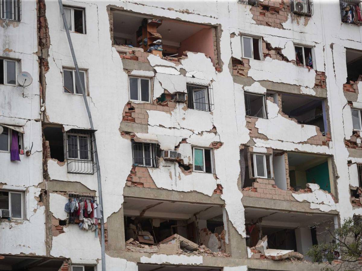 FOTOS: Más de 1,2 millones de toneladas de escombros complican reconstrucción en Venezuela