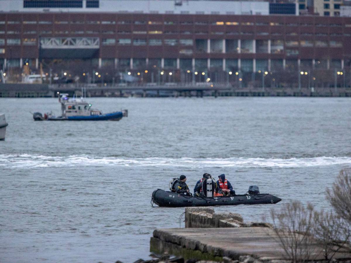 Horas de vuelo o fallas mecánicas: investigan  accidente de helicóptero en Nueva York