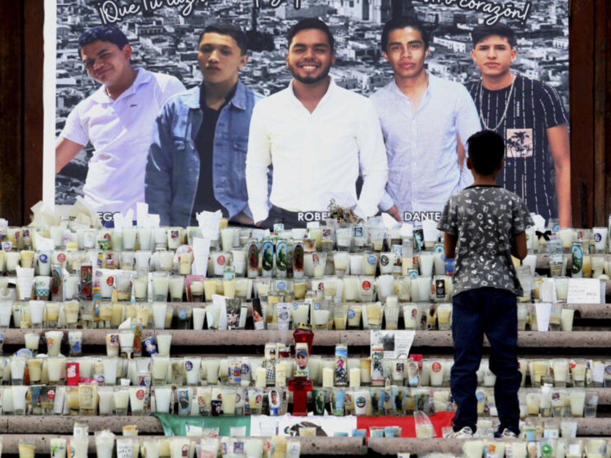 La barbarie contra cinco amigos sume en el terror a una ciudad mexicana