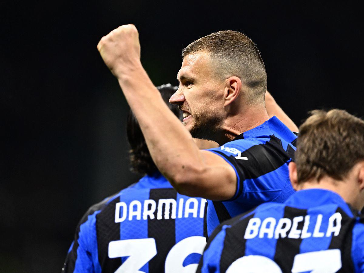 Inter vence 2-0 al Milan y se acerca la final de Estambul