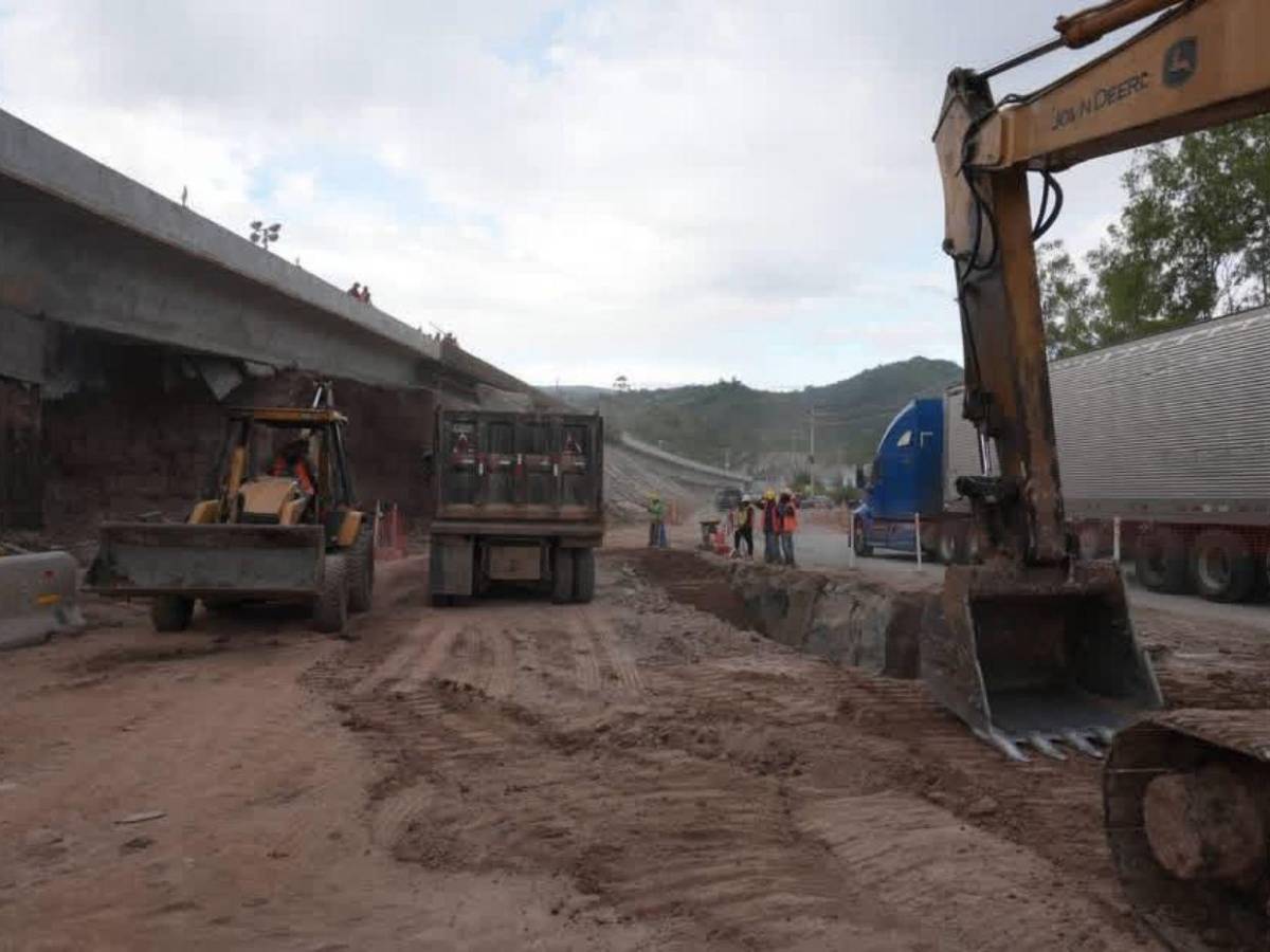En fotos: así avanza las obra en puente elevado Papa Francisco en la capital