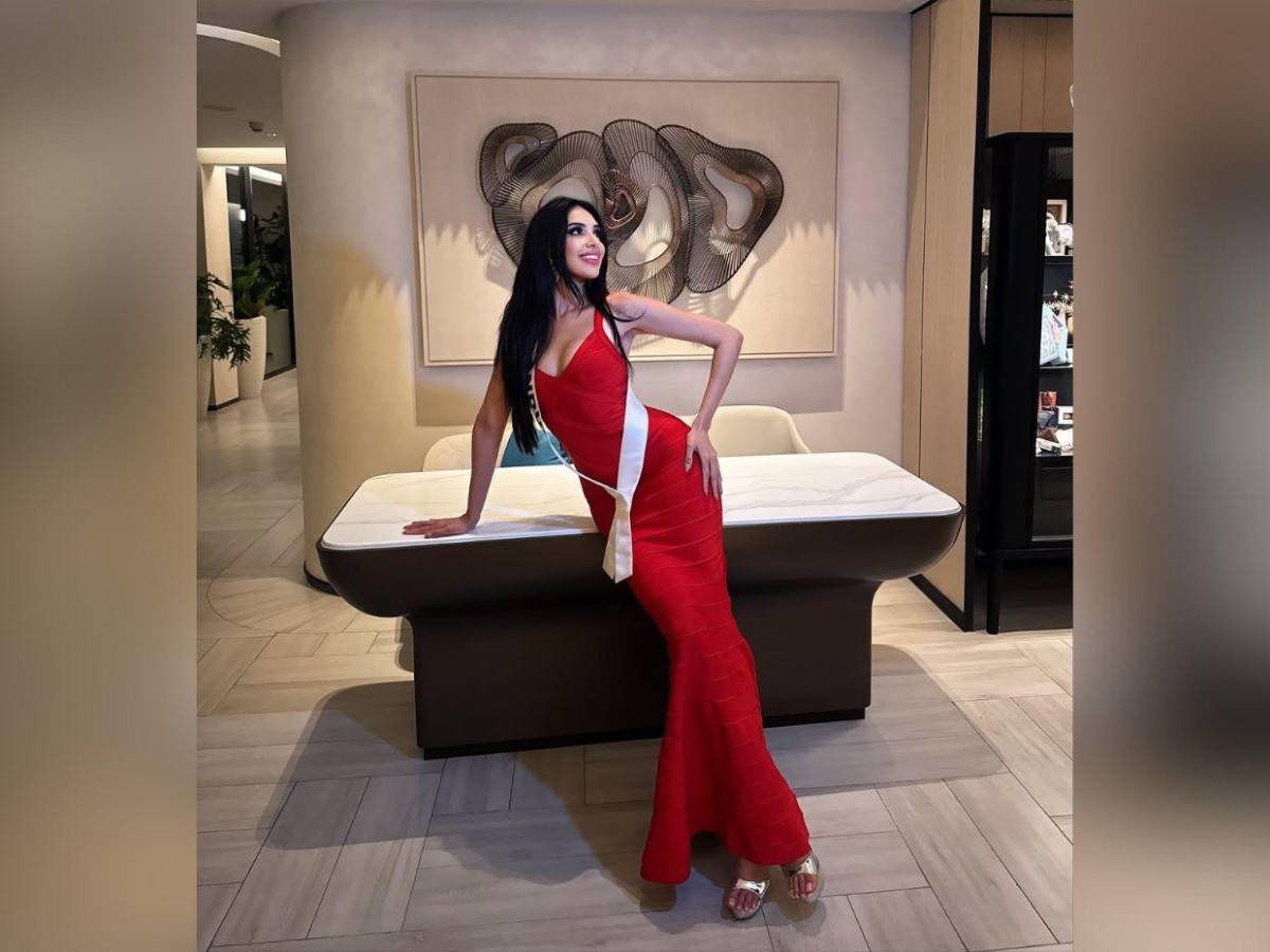 Deslumbrante: así lució Miss Honduras en cena de gala de Miss Universo 2025