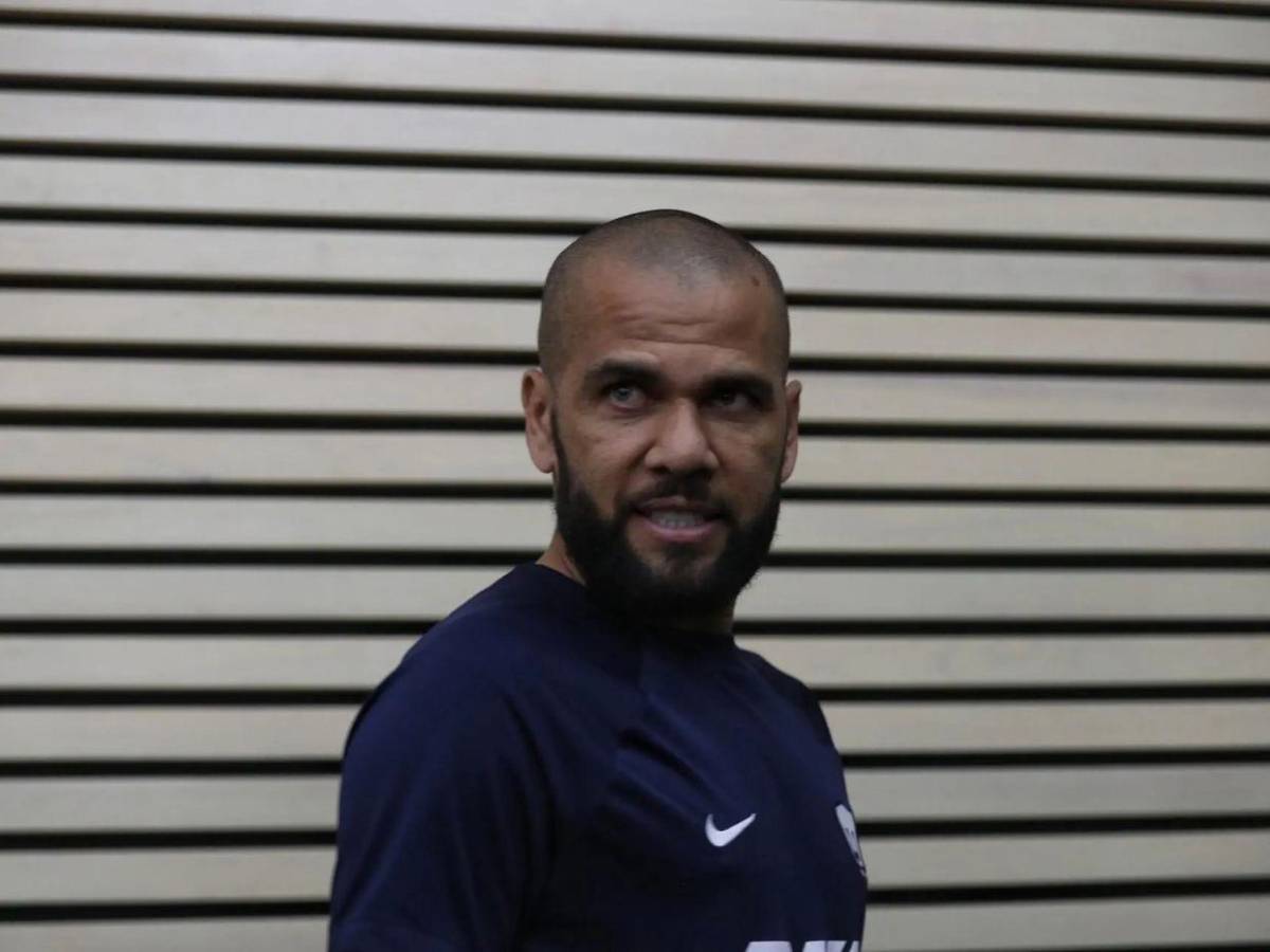 Dani Alves: de estar preso por agresión sexual a ser predicador y apoyar a Bolsonaro