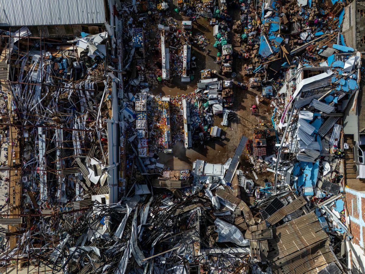Las desgarradoras imágenes del tornado que arrasó Brasil: Más de 700 heridos y seis muertos