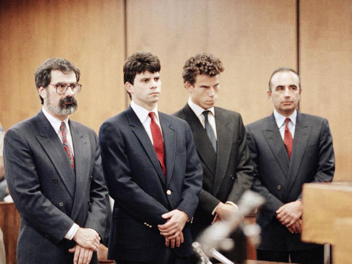 Futuro incierto de los hermanos Menéndez: aplazan su audiencia de sentencia Futuro incierto de los hermanos Menéndez: aplazan su audiencia de sentencia