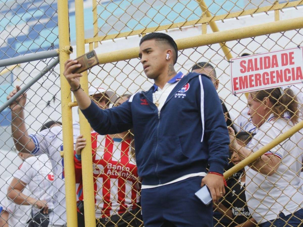 Hermosas chicas, leones y tiburones: gran ambiente para Platense vs Olimpia