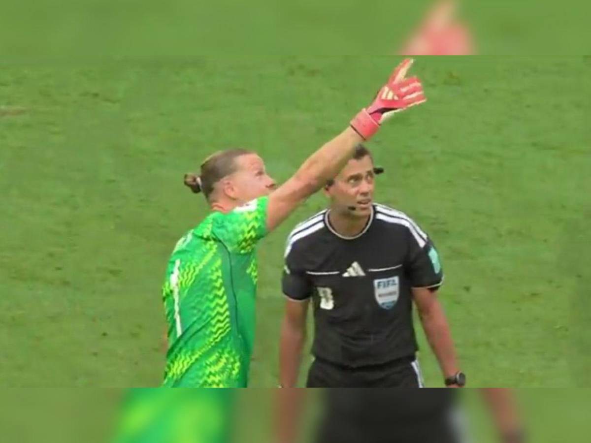¿El balón rozó una cámara aérea? Polémica por gol de Inglaterra ante Noruega en el Mundial