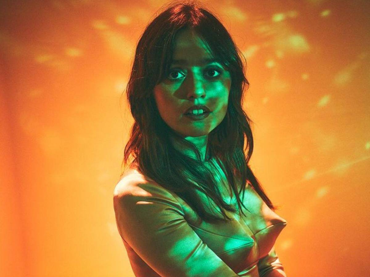 Aimee Lou Wood revela incomodidad por escenas íntimas en Sex Education