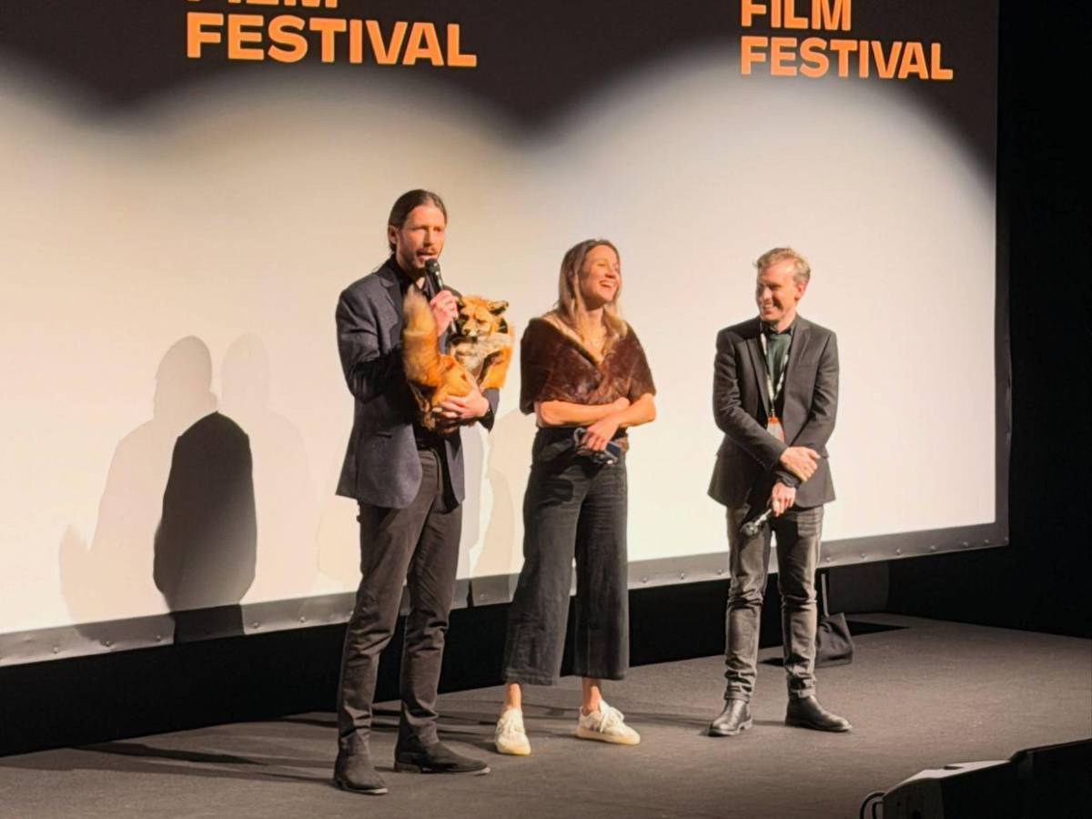 Revelan qué enfermedad sufría Sam Neill en sus últimos días
