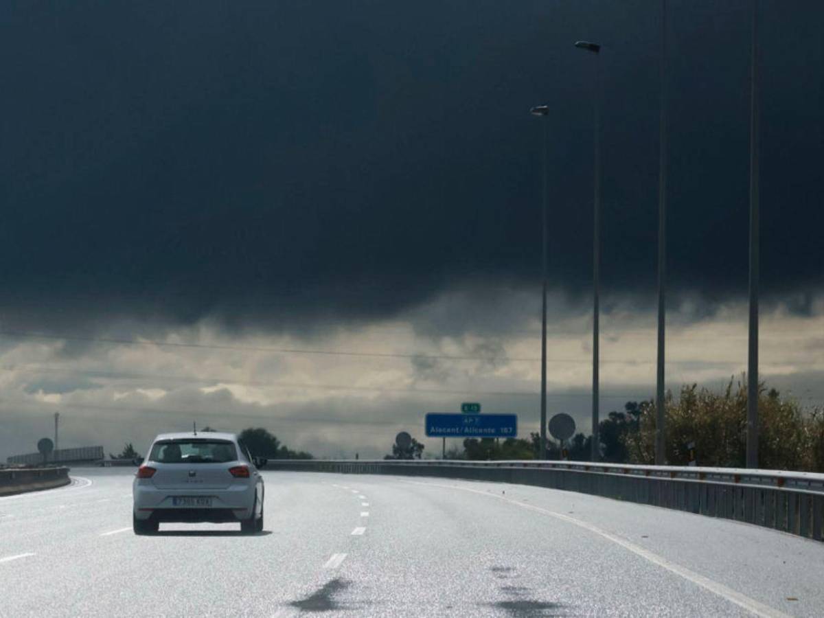 La DANA Alice causa inundaciones que dejan atrapadas a personas en vehículos y bajos