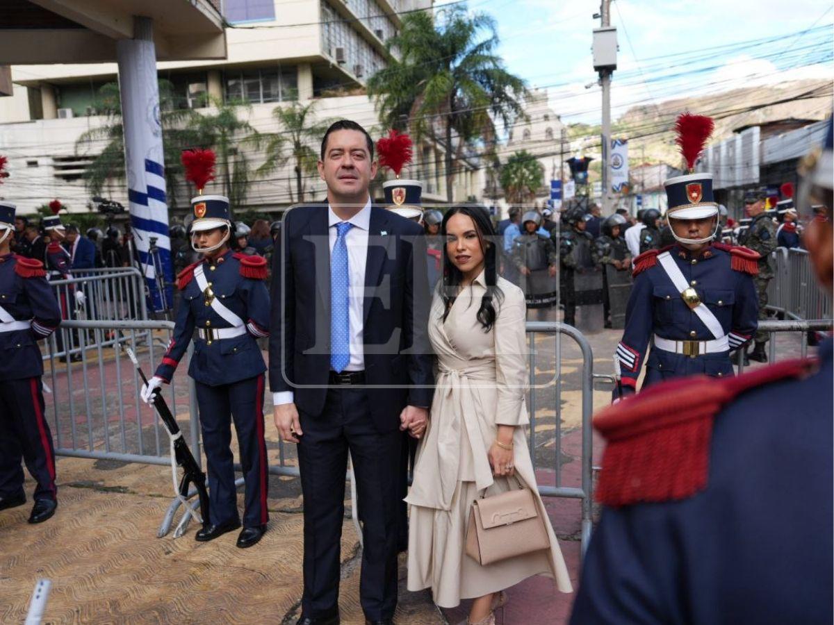 Diplomáticos, funcionarios y otras personalidades presentes en la toma de posesión de Nasry Asfura