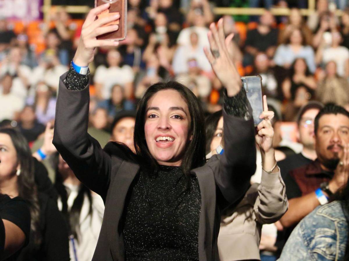 Gira 20 años: Las mejores imágenes de la euforia desatada en el concierto de Melendi