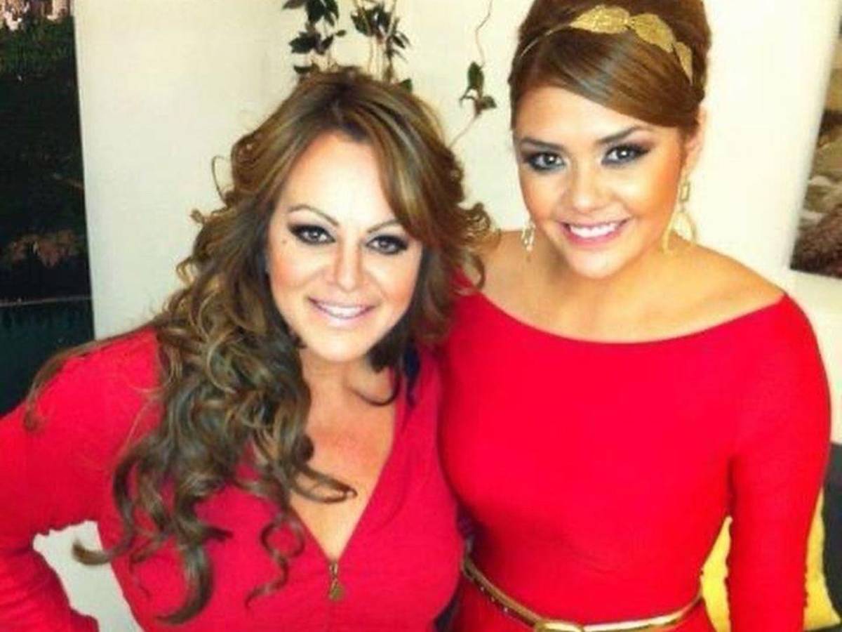 Foto viral: ¿Jenni Rivera sigue viva? Aparece su doble en hospital de México