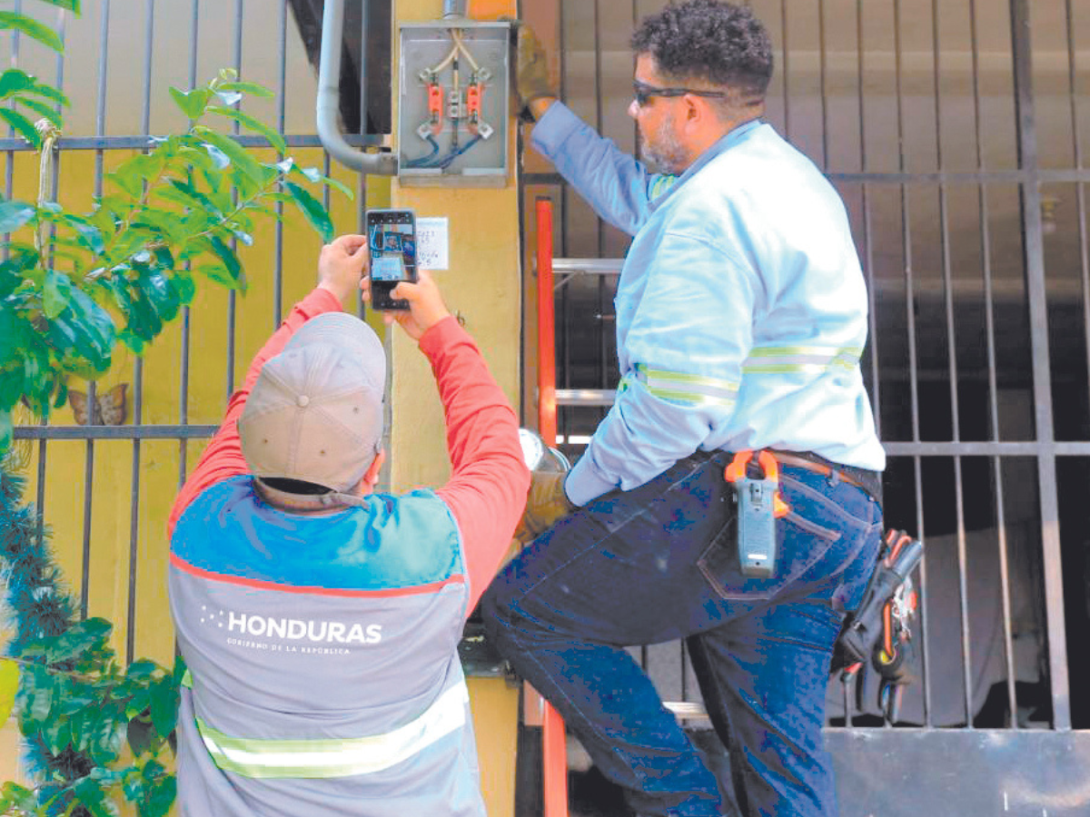 El PNRP no bajó el 4% de las pérdidas de ENEE en un año