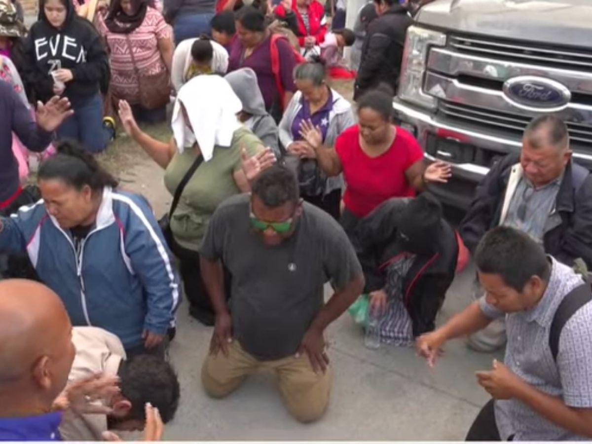 “Sí se pudo”: cientos de afectados de Koriun esperan a Iván Velásquez en Támara