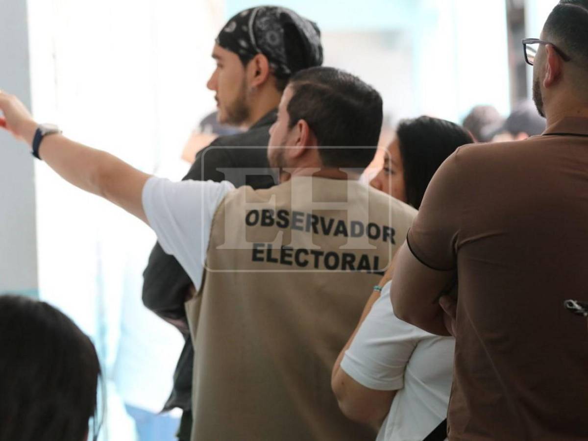 Con la mira en las urnas: observadores documentan incidencias de jornada electoral