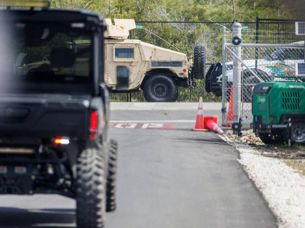 ¿Quién es el hondureño que denunció tratos degradantes en Alligator Alcatraz en EE UU?