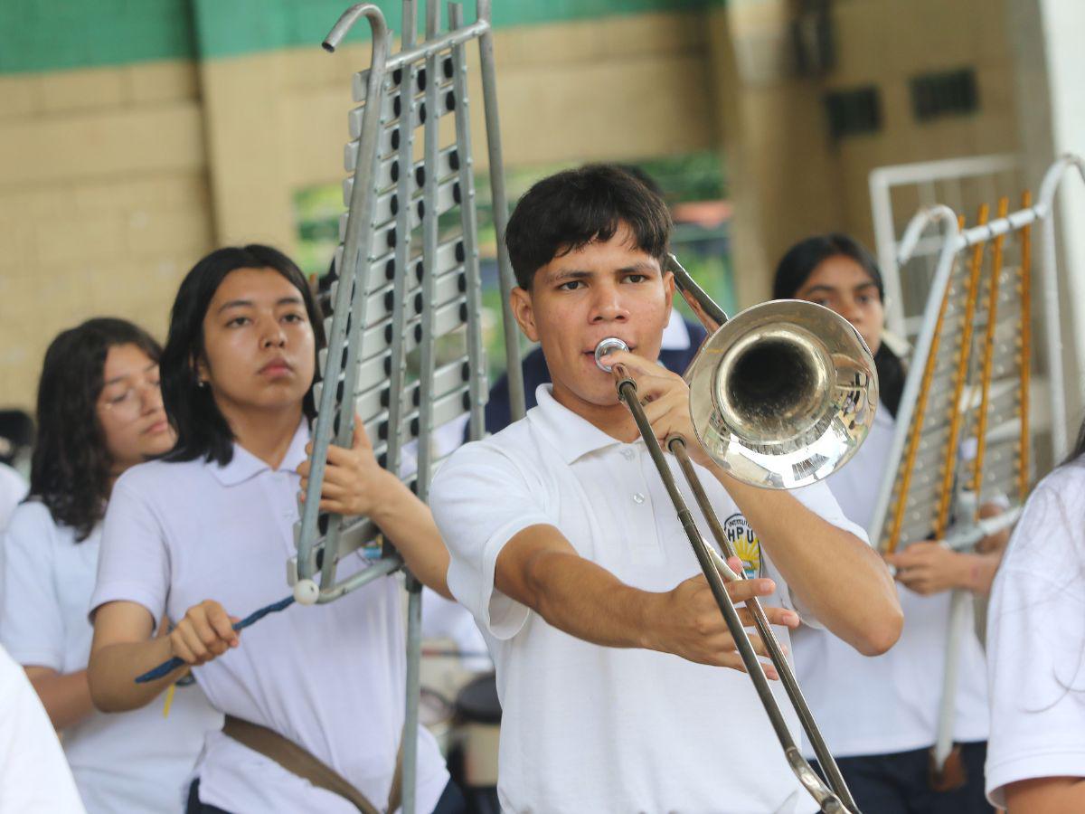 Entre bombos y trompetas: la banda del Héctor Pineda Ugarte se robará el show el 15 de septiembre