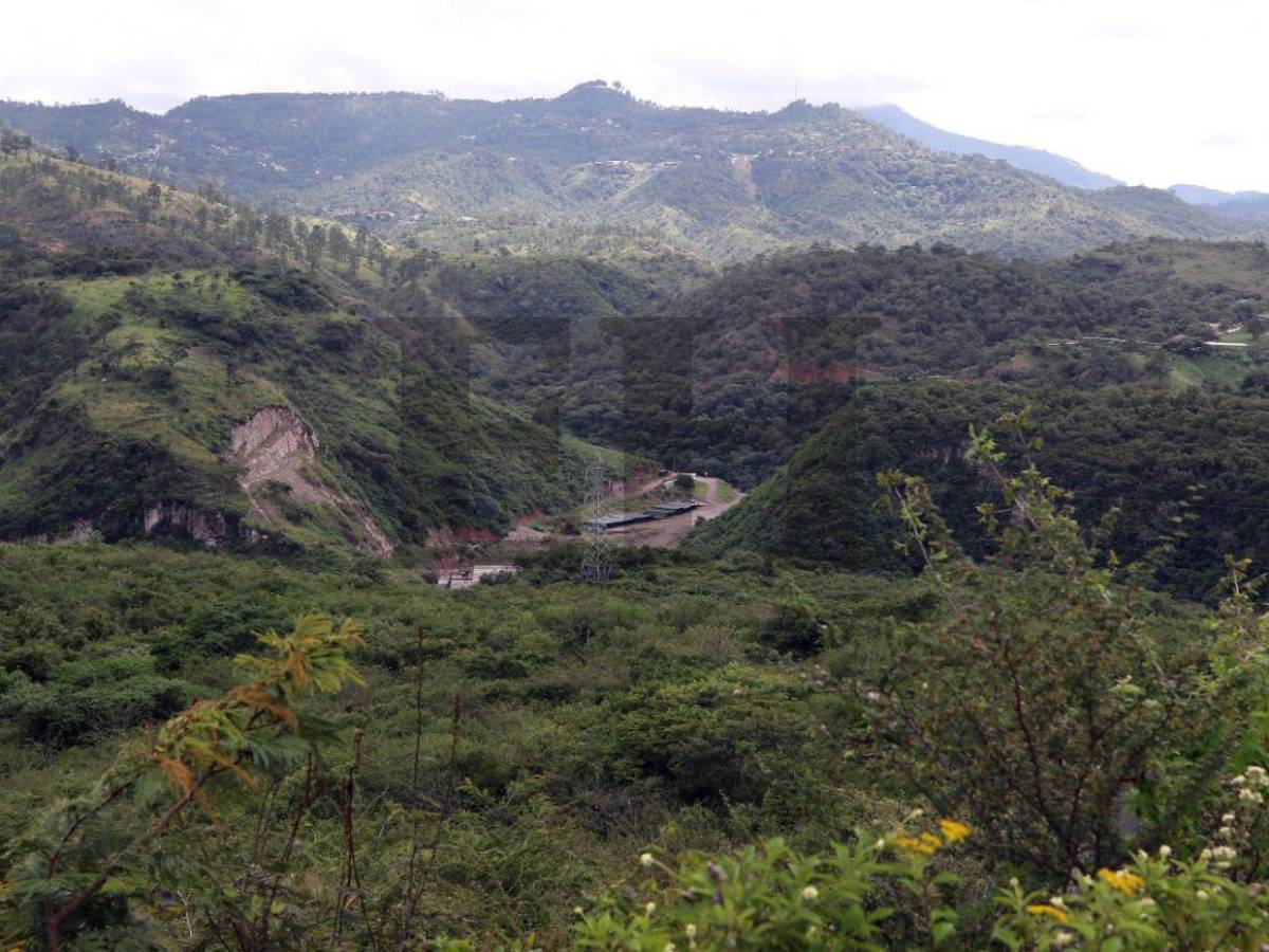 En total abandono: así está la construcción de la represa San José de la capital