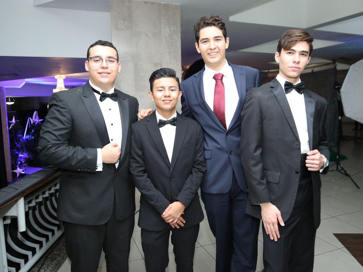 Así lucieron los seniors de Dowal School en su prom night 2022-2023