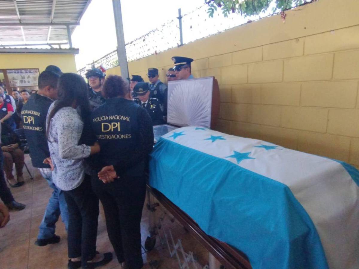 Despiden a Esteban Vargas, policía que perdió la vida tras un enfrentamiento en Chamelecón