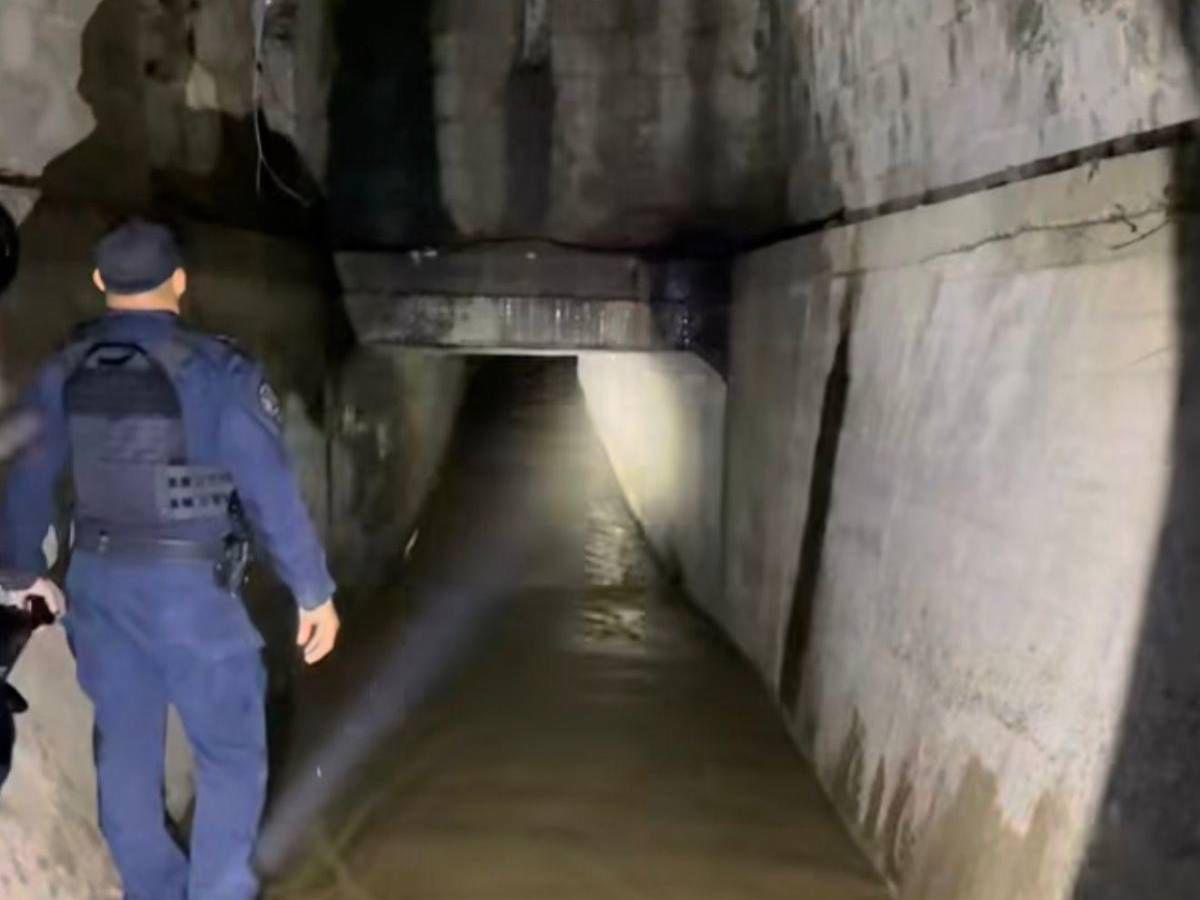 “Un laberinto sin salida”: así es el tenebroso túnel que se llevó al policía Kevin Pérez y al pequeño Eliú