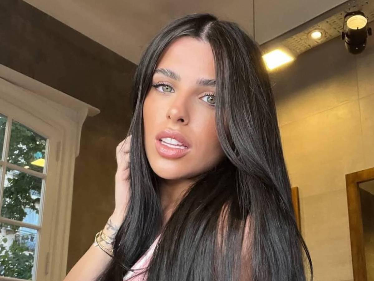 Futbolista se reconcilia con su esposa luego de decirle que “buscaba disfrutar la soltería” Futbolista se reconcilia con su esposa luego de decirle que “buscaba disfrutar la soltería”