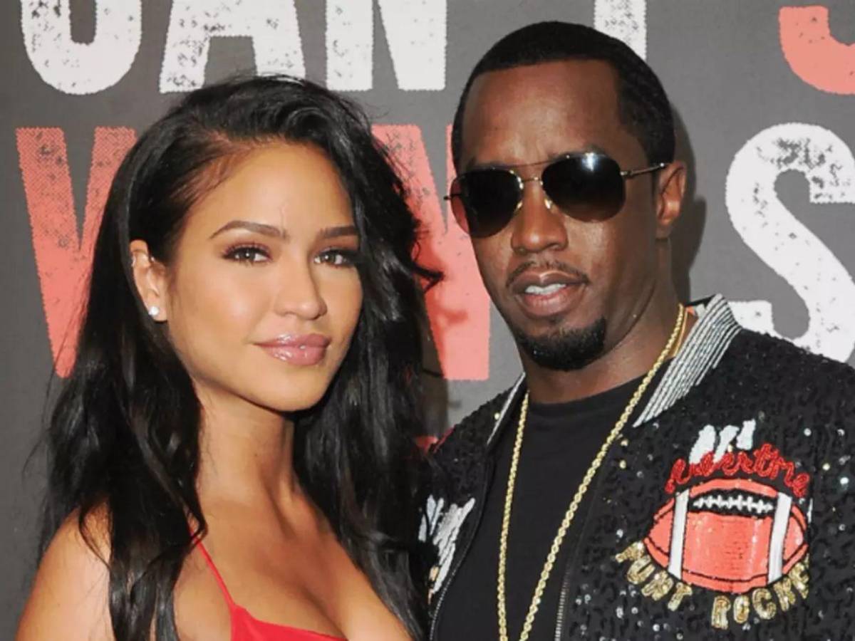 Cassie asegura que Diddy les pagaba los viajes a los escorts para los encuentros sexuales
