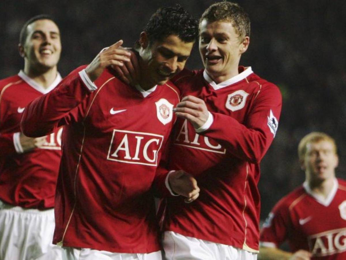 Xavi, Zidane y otros futbolistas que como entrenadores dirigieron a excompañeros