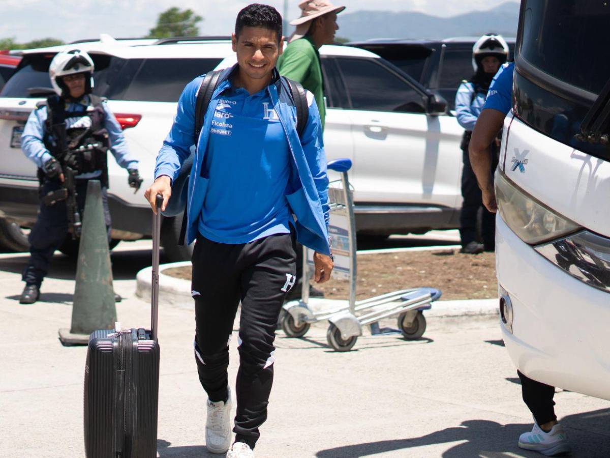 ¿Faltó alguien? Selección de Honduras sale hacia Canadá para debut en Copa Oro