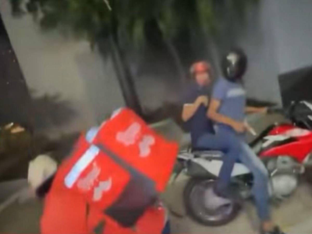 ¿Quién era César Gastélum, tiktoker mexicano asesinado en plena transmisión en vivo?