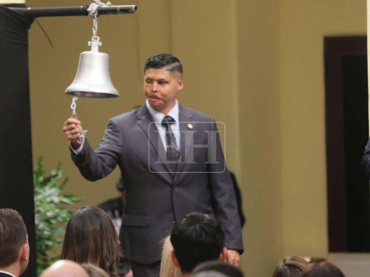 Lo que no se vio de la juramentación de Juan Diego Zelaya y los nuevos regidores de la capital