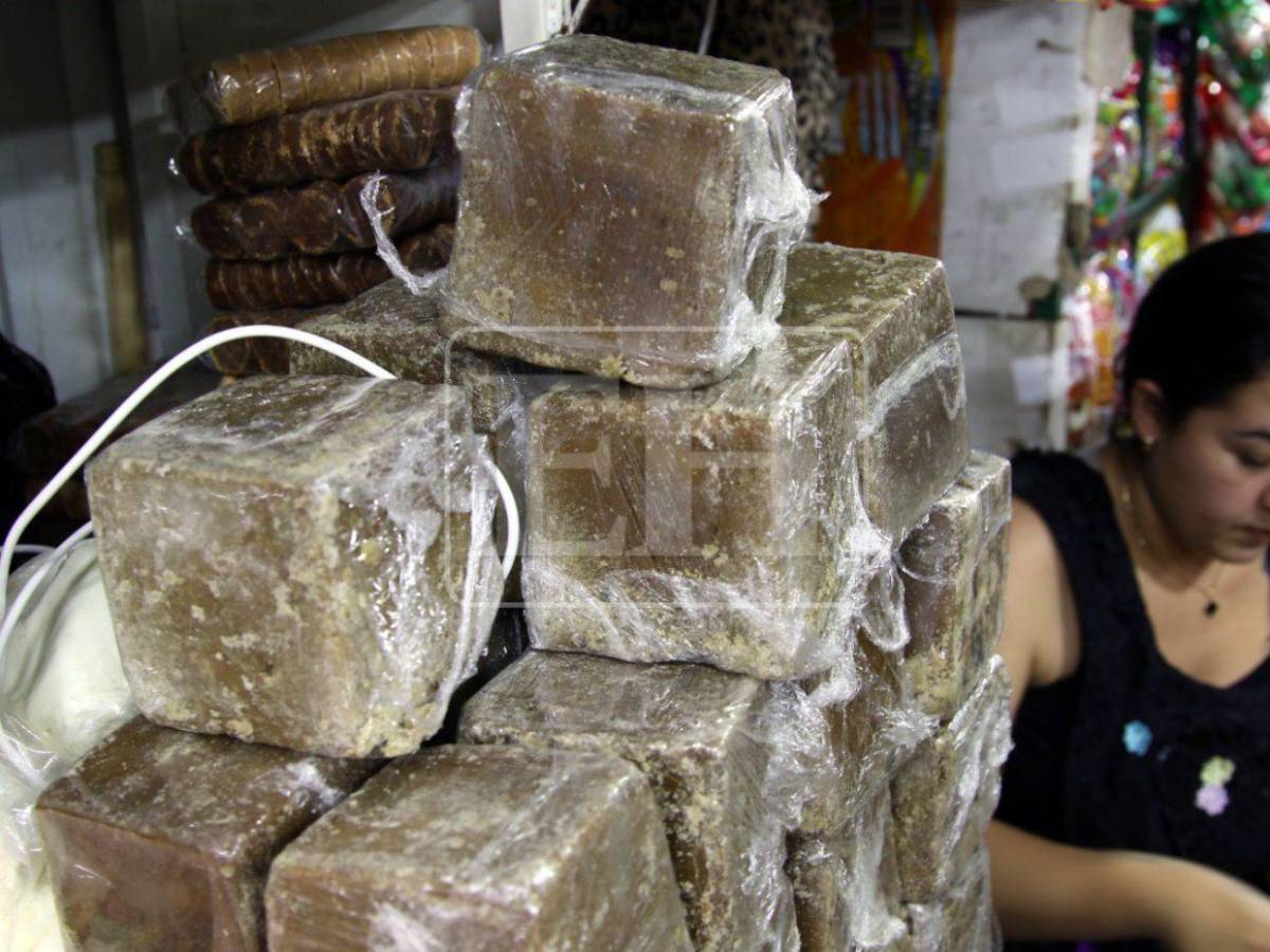 Nacatamales, torrejas y rosquillas en miel: todo listo para la cena navideña