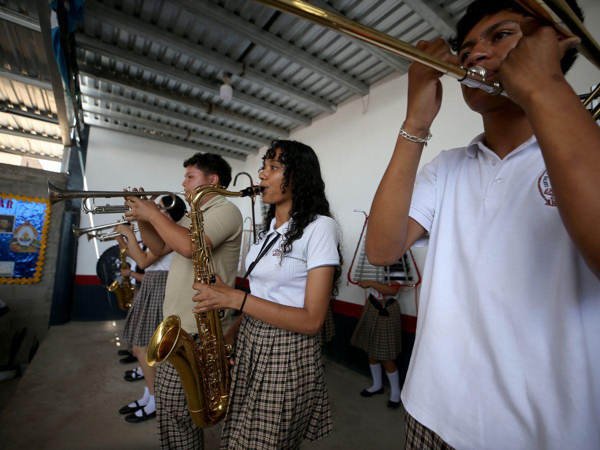 ¿La banda del Instituto Abdiel conquistará los desfiles patrios? Todo sobre su preparación