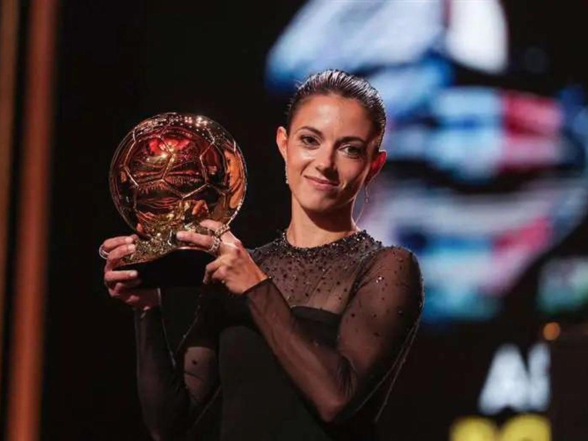 Aitana Bonmatí, ganadora del Balón de Oro del futbol femenino