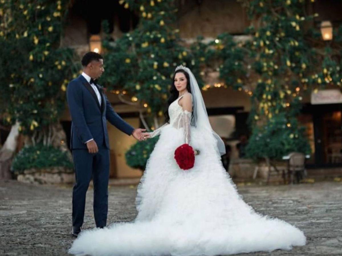“Choco” Lozano se casa con modelo hondureña en República Dominicana
