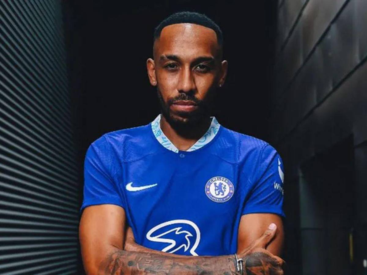 Chelsea ficha al delantero gabonés Aubameyang del Barcelona