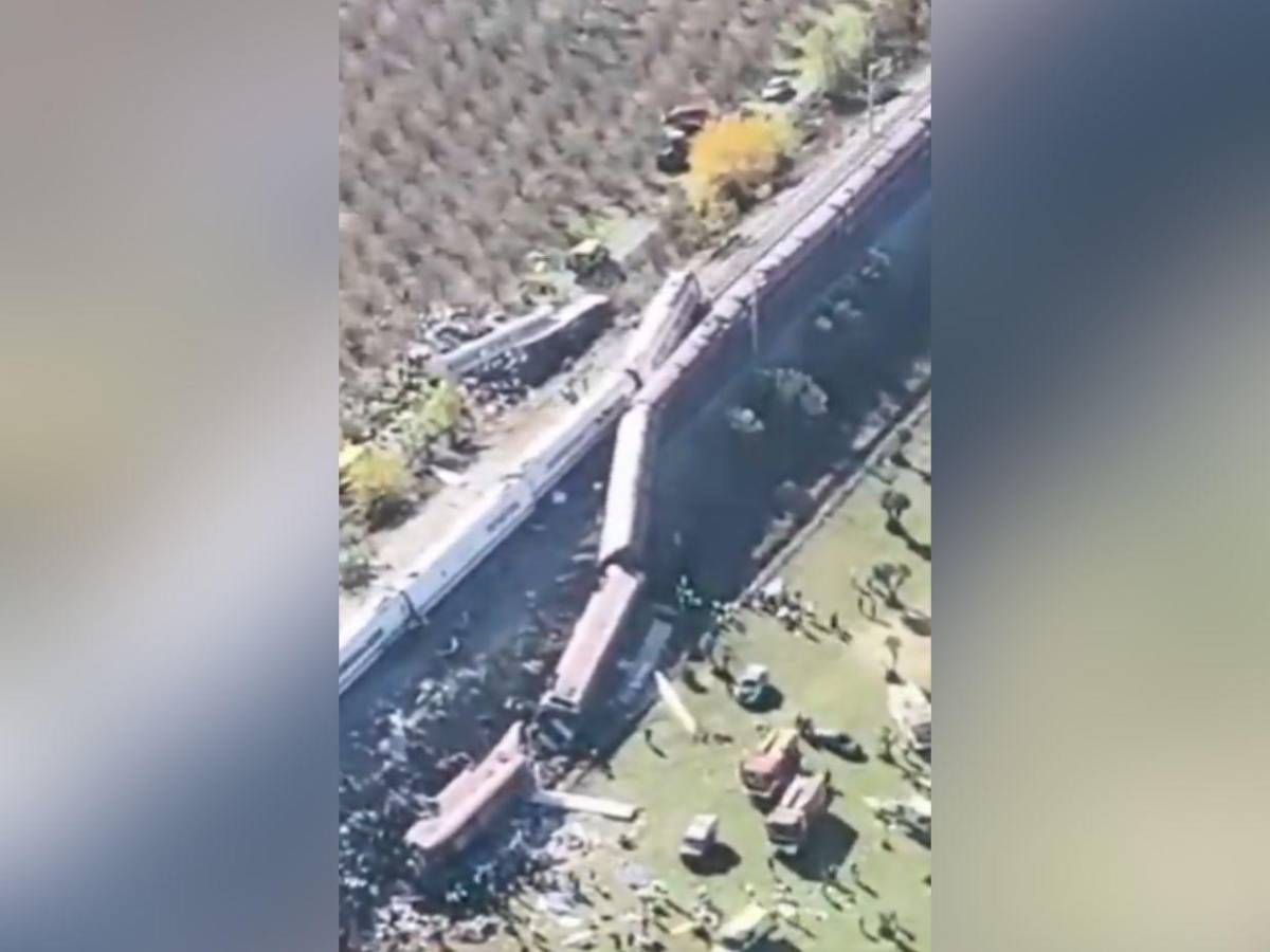 Las primeras imágenes de accidente de trenes en Toledo, que ya deja unos 64 muertos