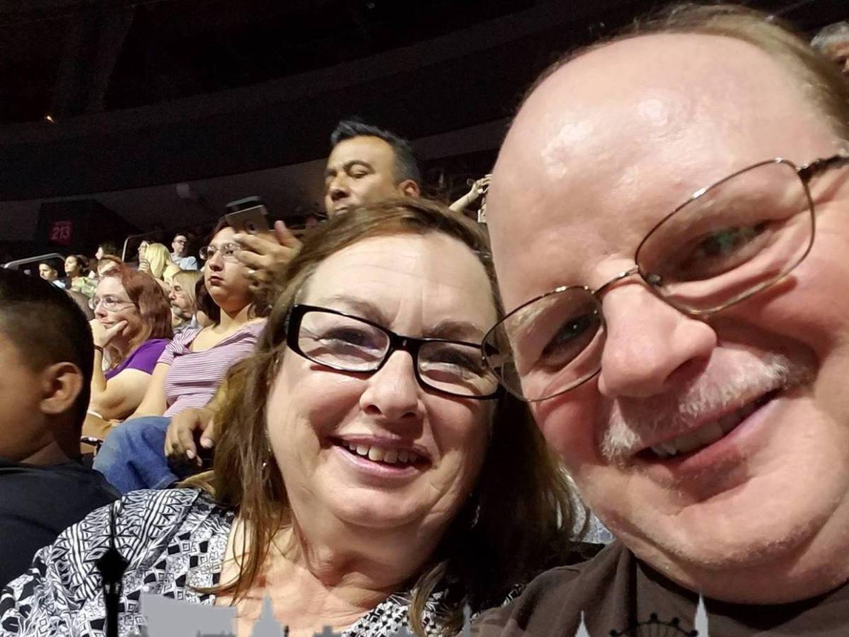 Los golpeó hasta la muerte con un bate: hombre mató a sus padres en Las Vegas