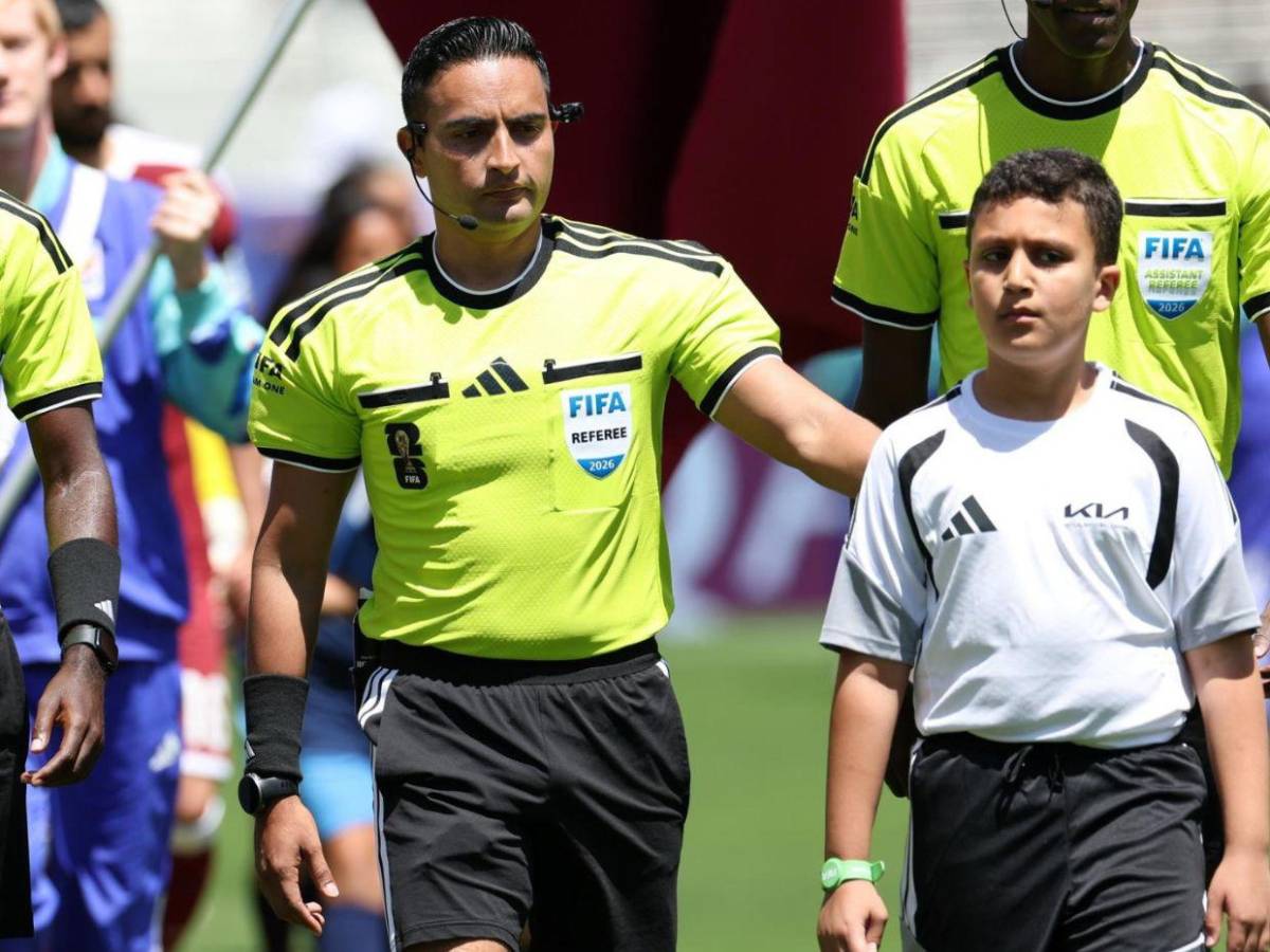 ¿Se equivocó Saíd Martínez en penal de Suiza? Lo que dicen de su participación en el Mundial 2026