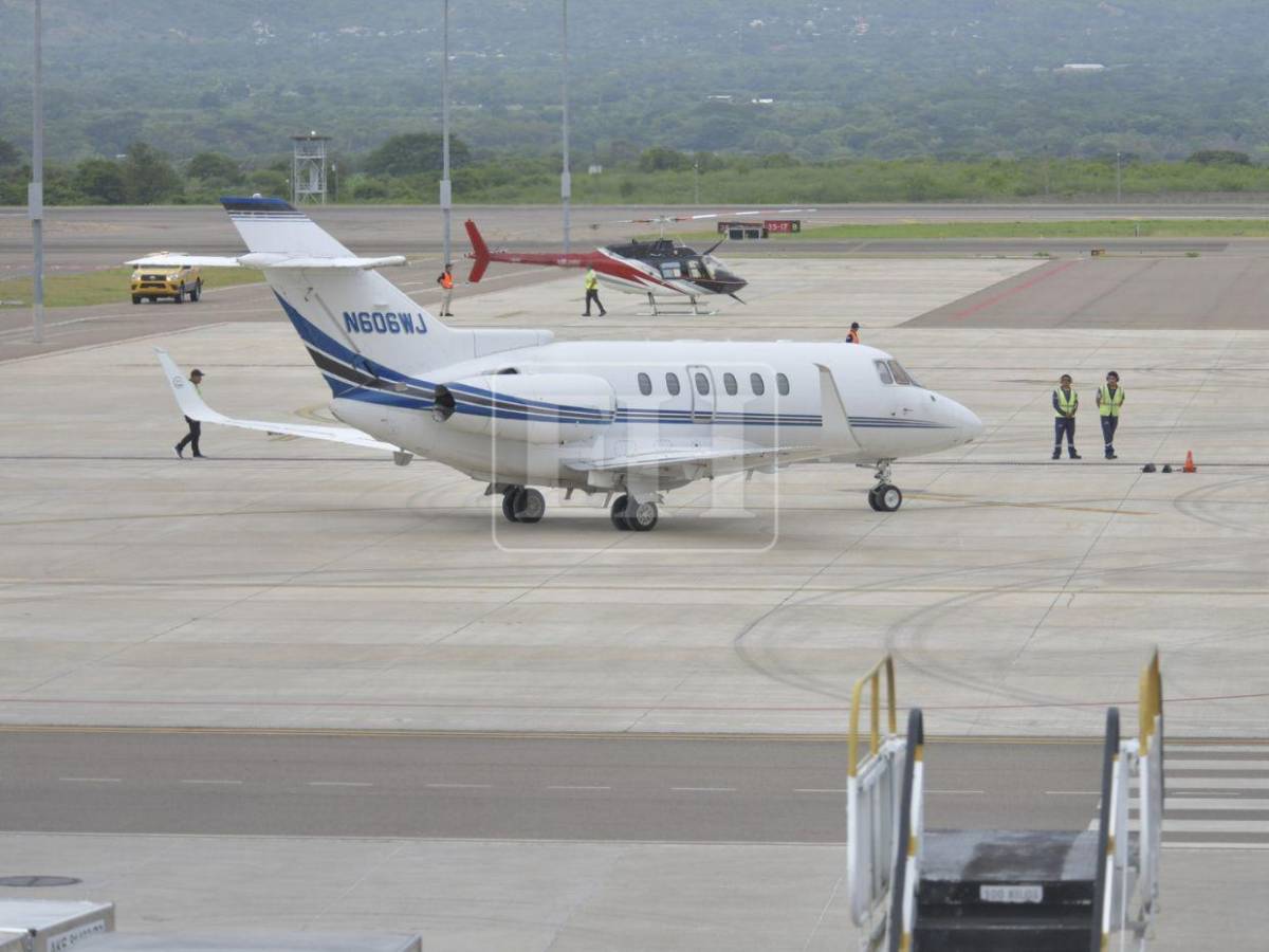 ¿Cuánto costó el vuelo privado que trajo a Juan Orlando Hernández a Honduras?